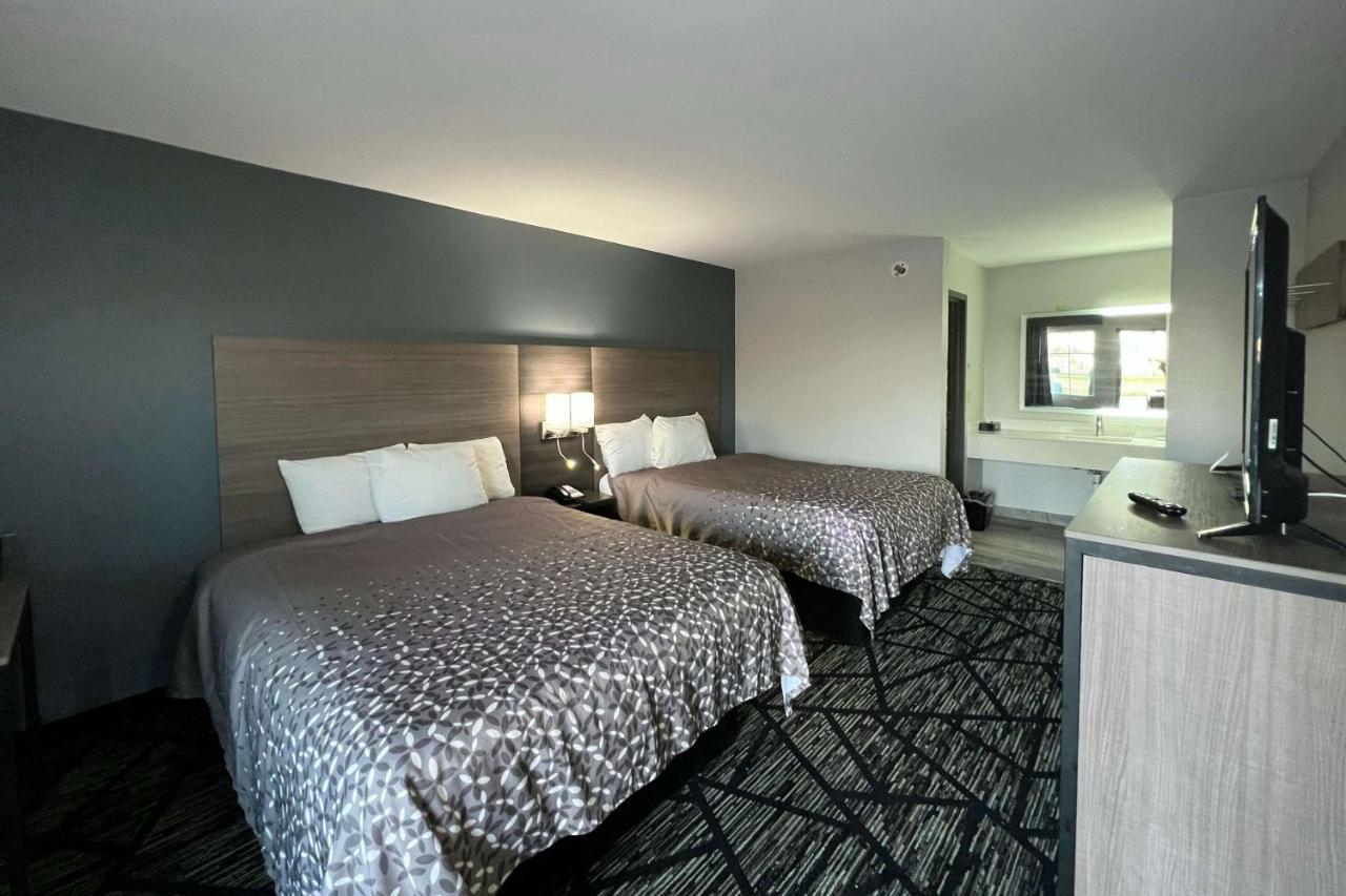 Super 8 By Wyndham Sulphur South Exterior foto